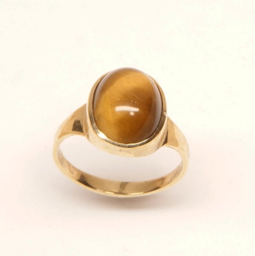  9ct Yellow Gold Cabachon Tigers eye Ring - Size P